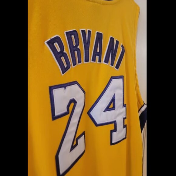 VINTAGE 2000's KOBE BRYANT LAKERS ADIDAS AUTHENTICS JERSEY FULLY STITCHED 54 XXL - Picture 7 of 9